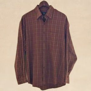 Van Heusen Men's Classic Fit Long Sleeve Collared Shirt Size Large (16-16.5)
